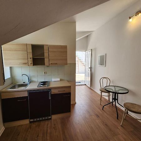 Apartmani Sole Віс Екстер'єр фото
